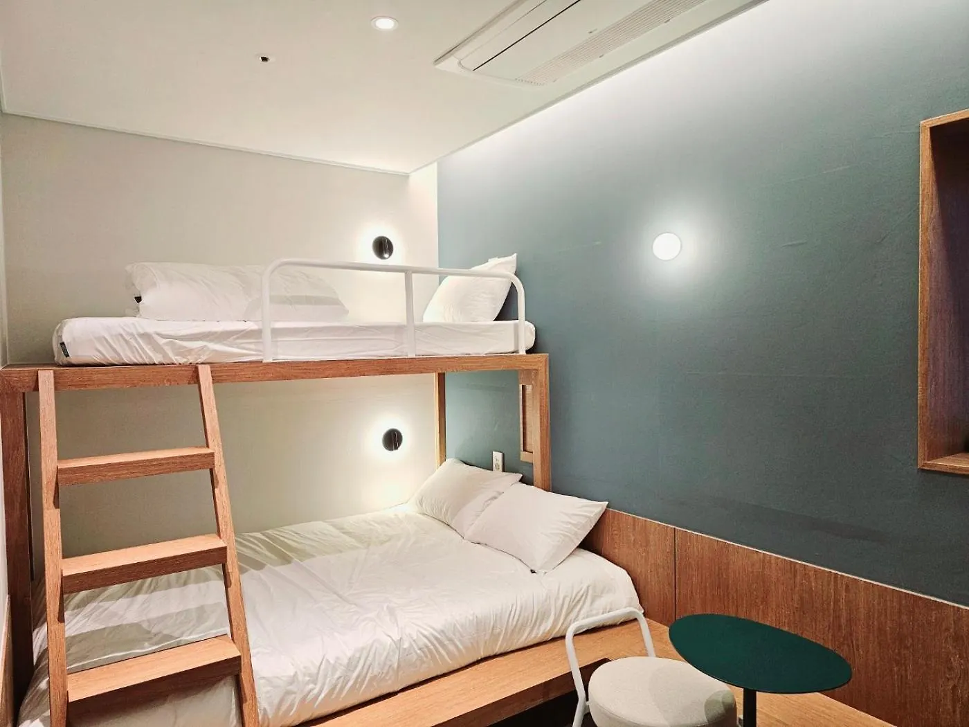 Huga Inn Seoul