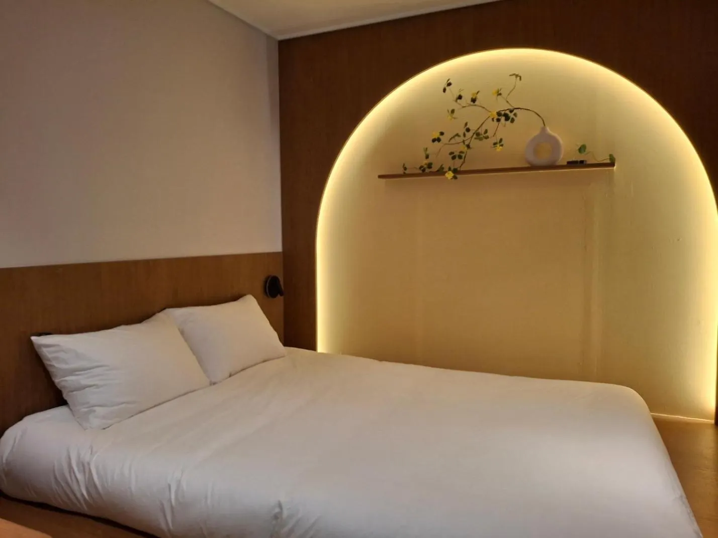 Huga Inn Seoul